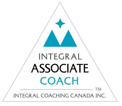 Integral Associate Coach Logo